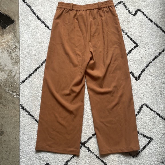 Elodie Button Fly Wide Leg Trousers - Picture 4 of 4